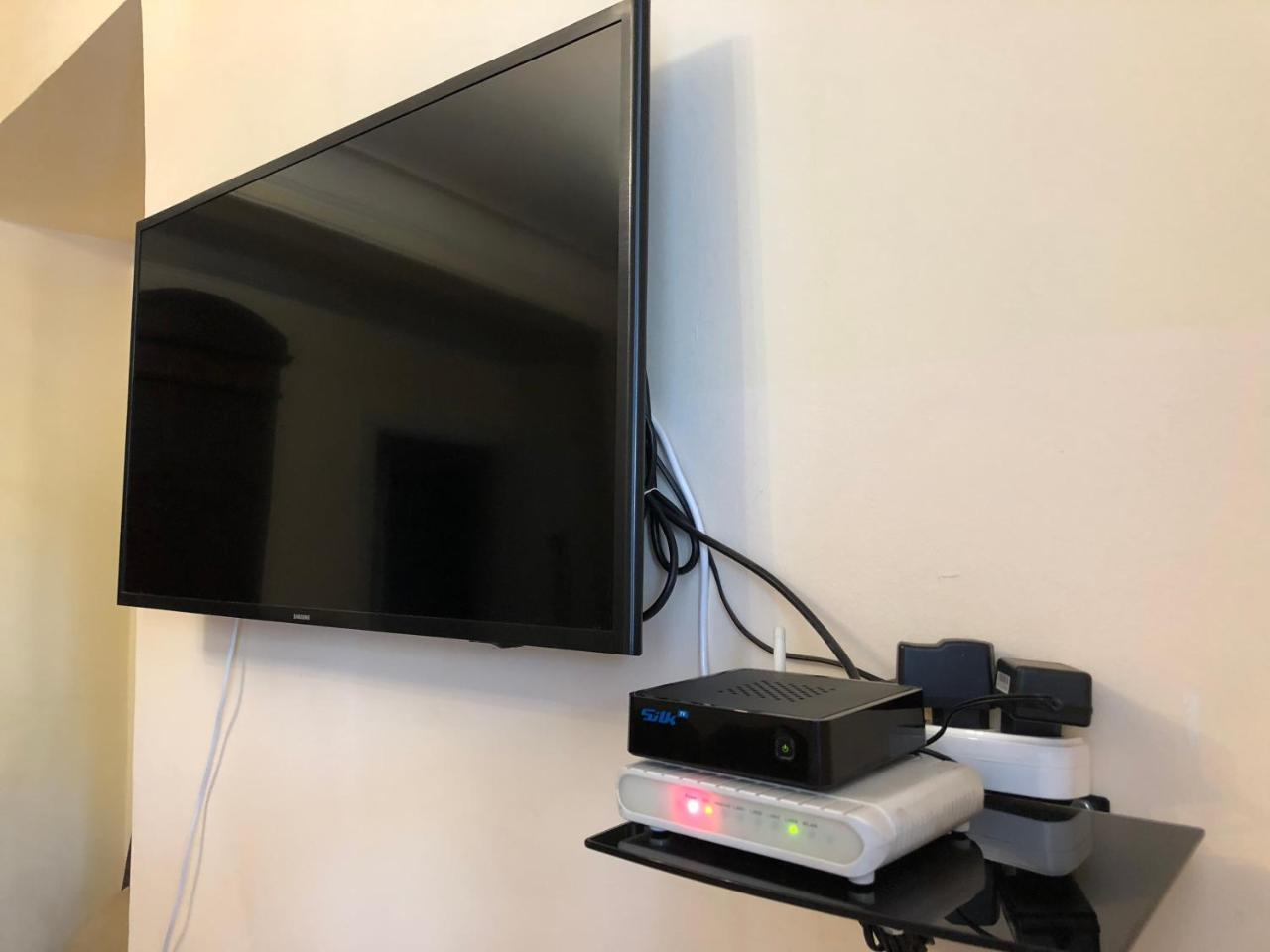 Apartment In Old Tbilisi Orbeliani Square מראה חיצוני תמונה