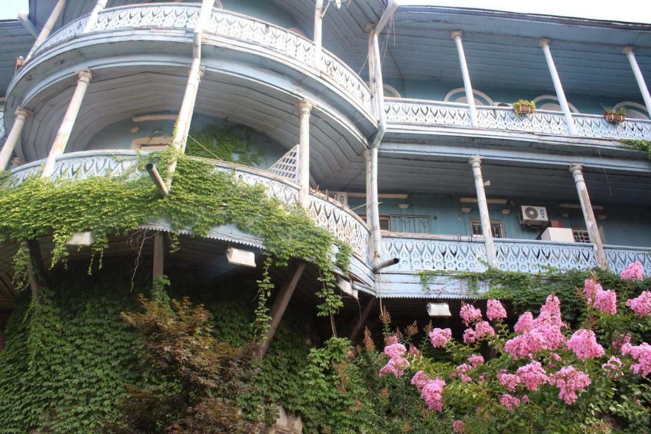 Apartment In Old Tbilisi Orbeliani Square מראה חיצוני תמונה